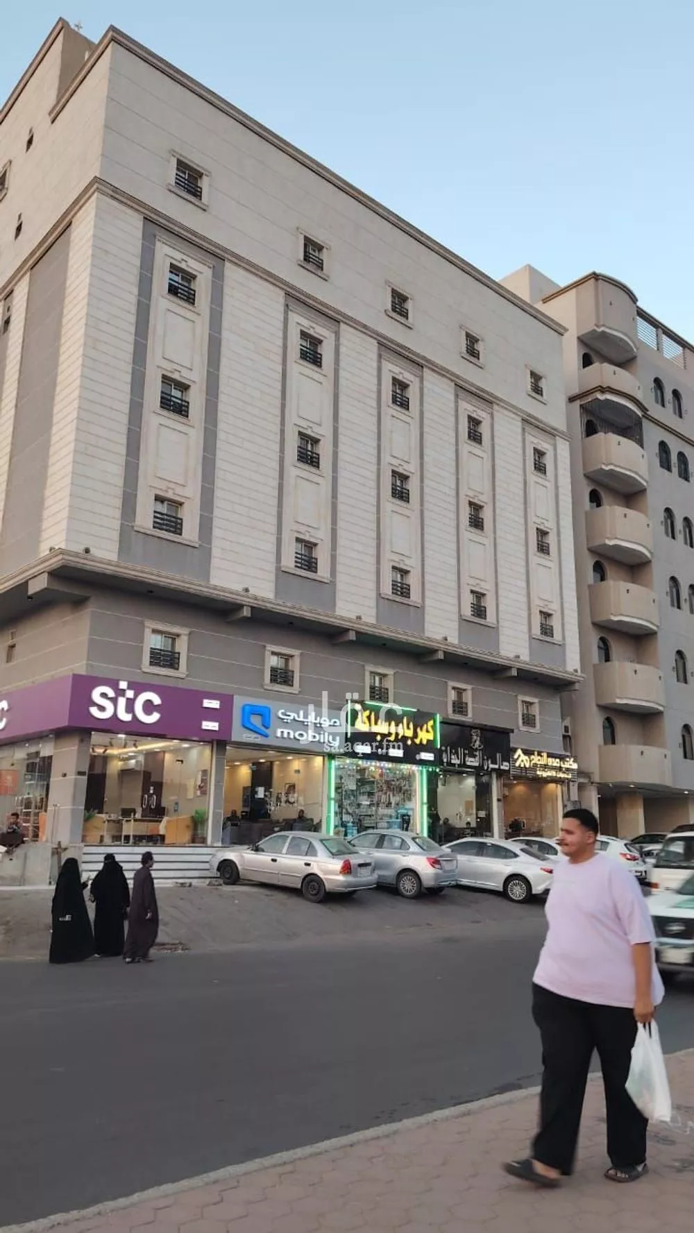 1 bedroom apartment in Muraykh 15
