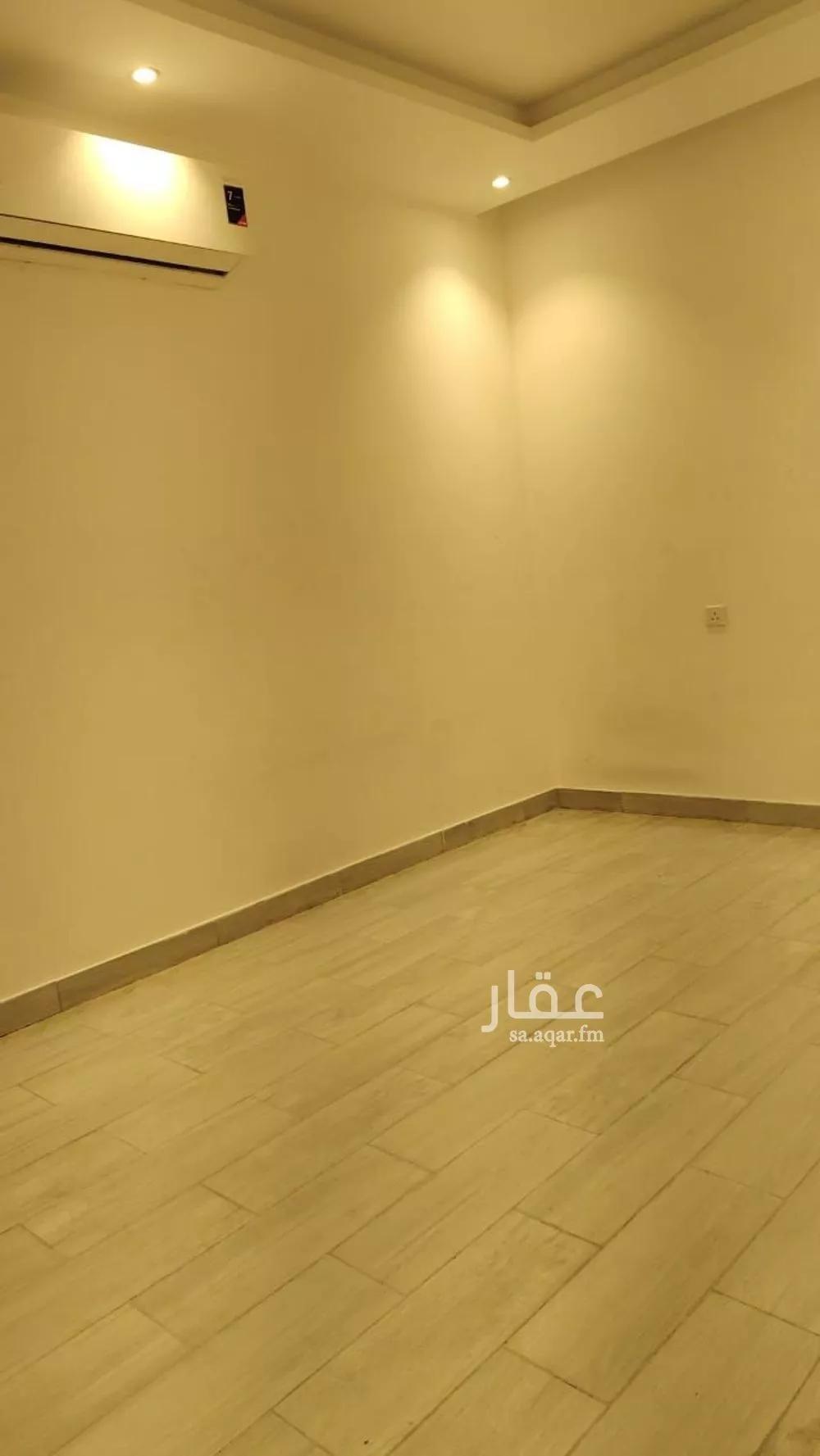 شقة 1 غرف في مريخ 8