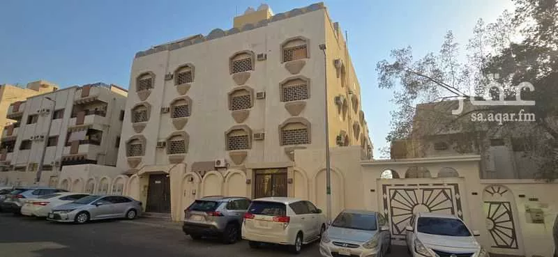 42 bedroom building in Al Rusaifah, Makkah