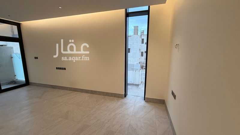 4 bedroom villa in King Fahd, Riyadh 24