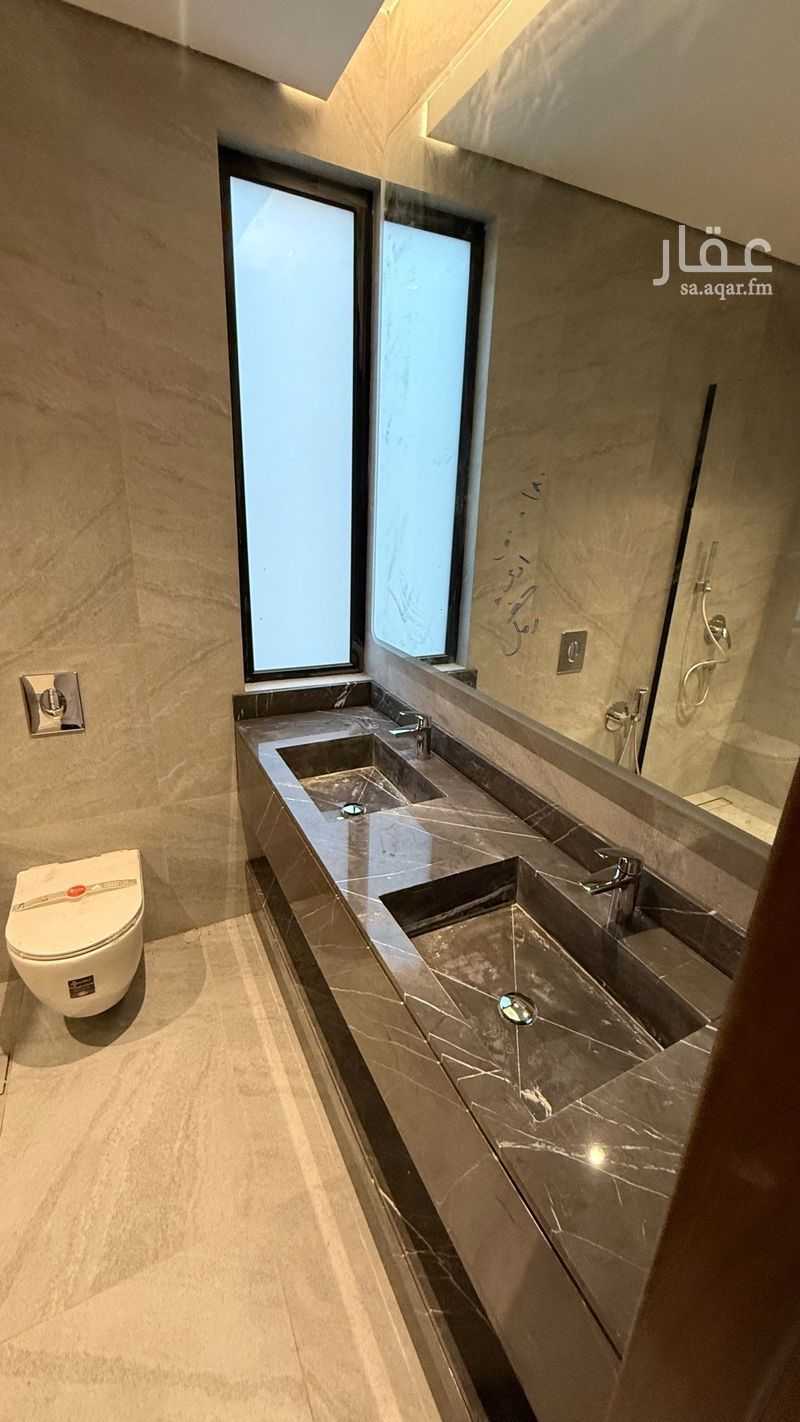 4 bedroom villa in King Fahd, Riyadh 26