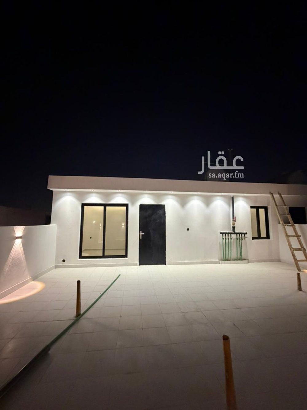 5 bedroom villa in Shubra, Riyadh 9