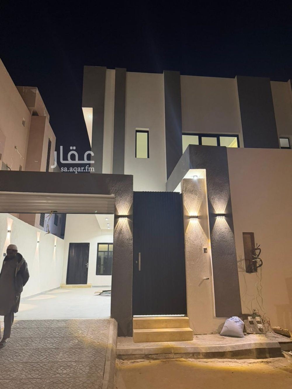 5 bedroom villa in Shubra, Riyadh 2