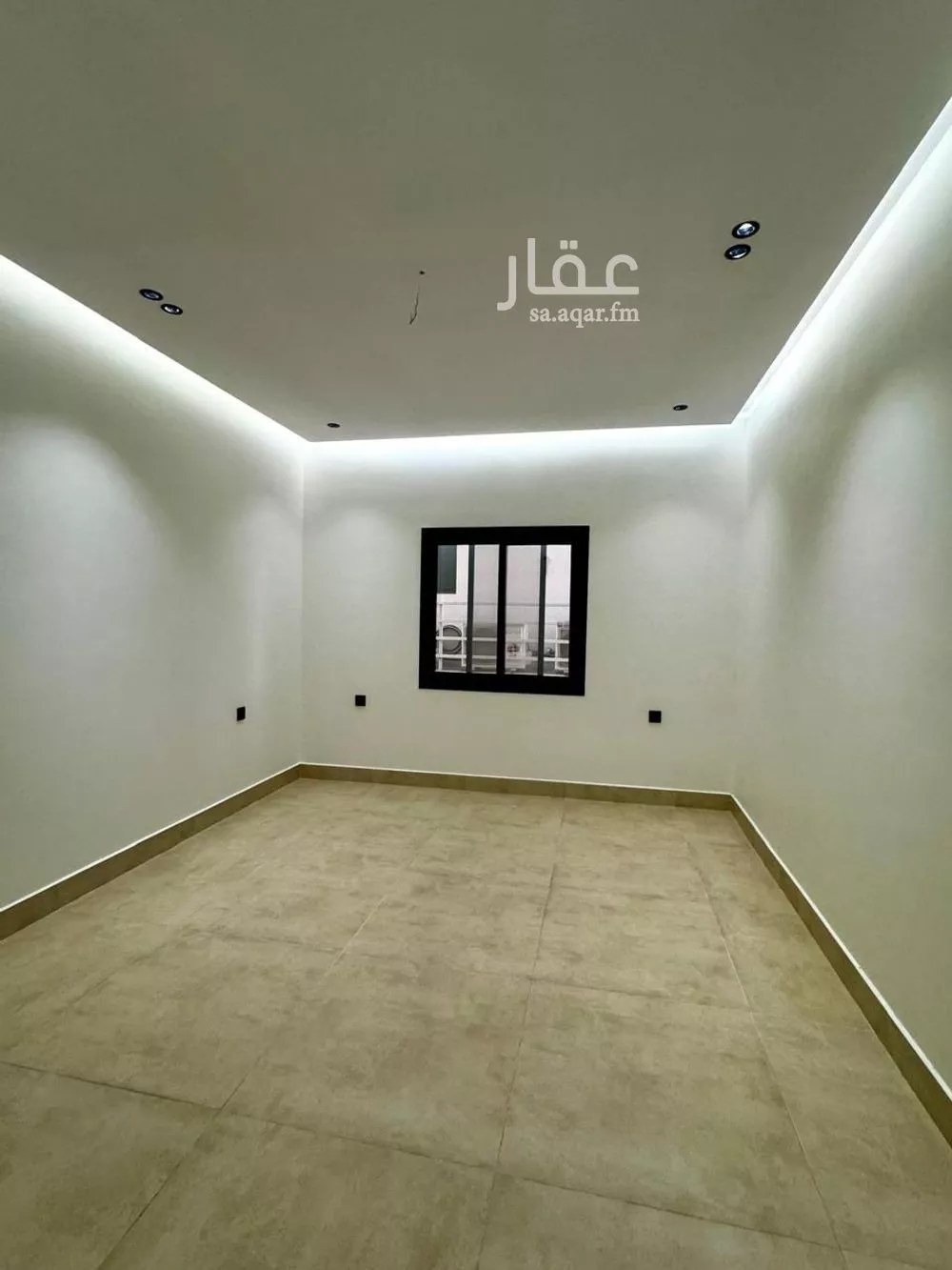 4 bedroom apartment in Al Rawdah 6