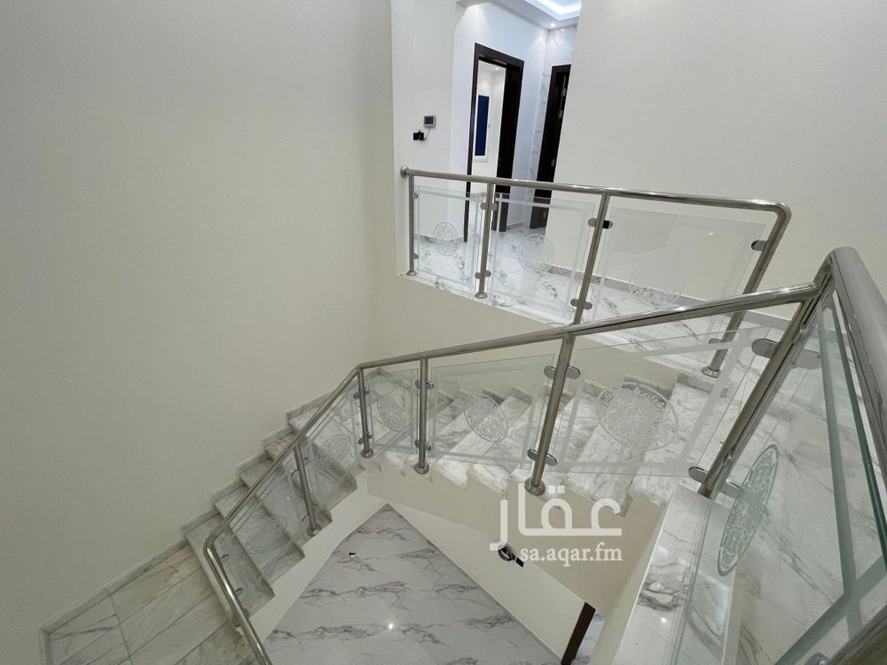 4 bedroom villa in Dhahrat Al Badiah, Riyadh 5