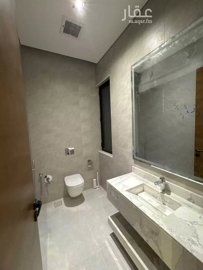 5 bedroom villa in Al Malqa, Riyadh 5