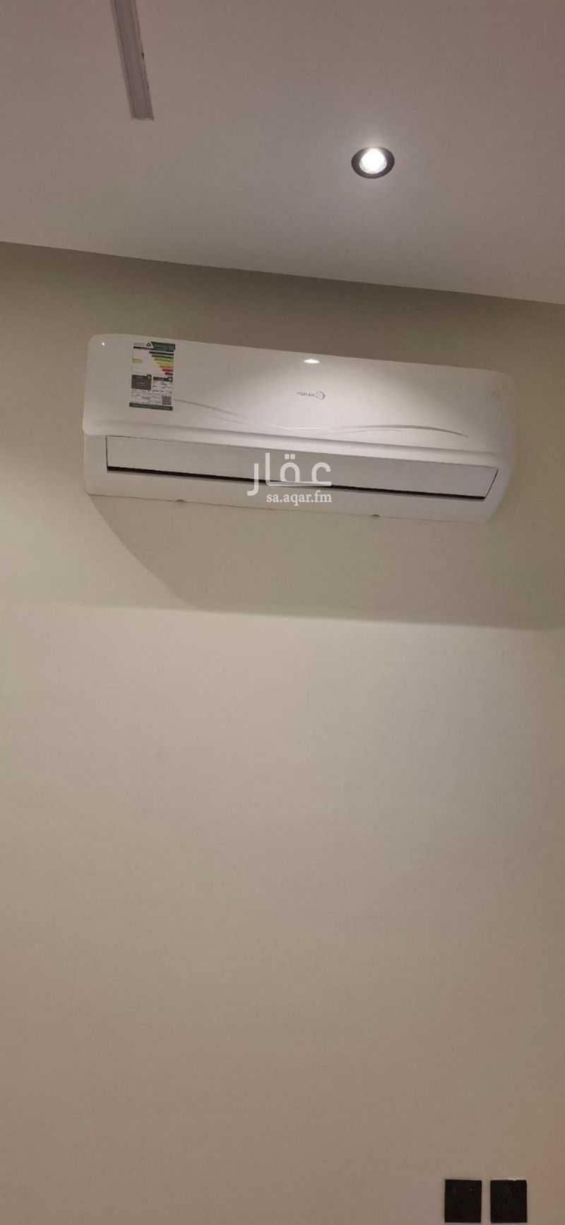 7 bedroom building in Al Sharafiyah, Riyadh 11