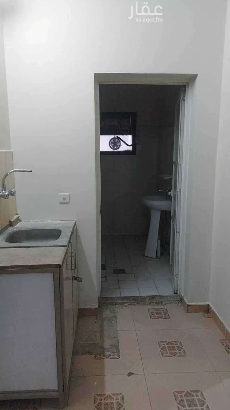 15 bedroom building in King Faisal, Riyadh 14