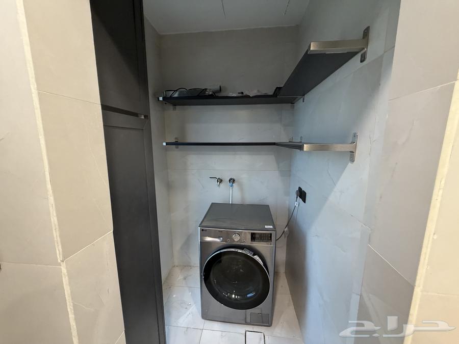 5 bedroom apartment in Ayn Al Khayf, Madinah 6