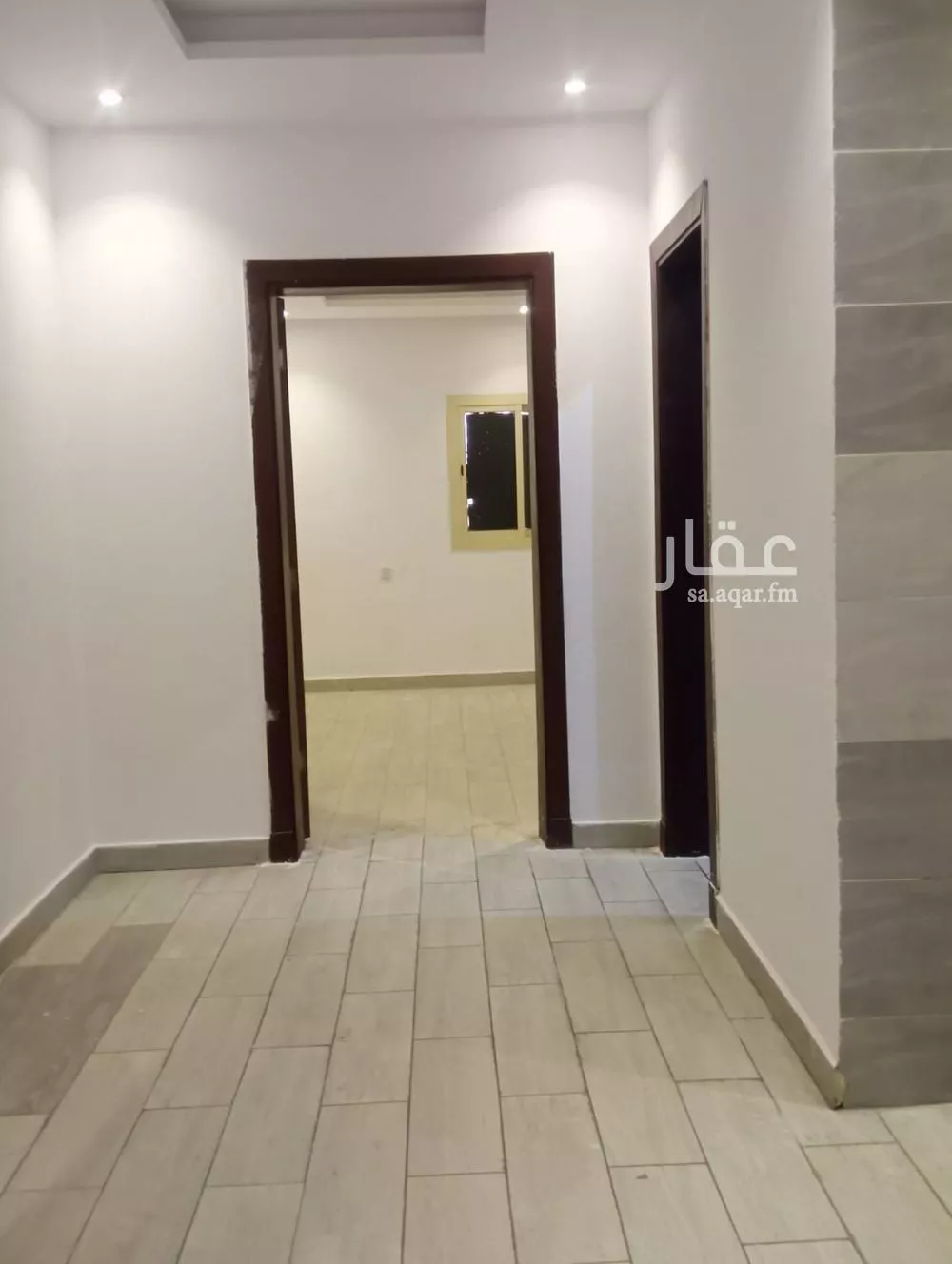 شقة 1 غرف في مريخ 2