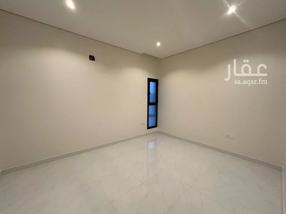 دور 4 غرف في النرجس 7