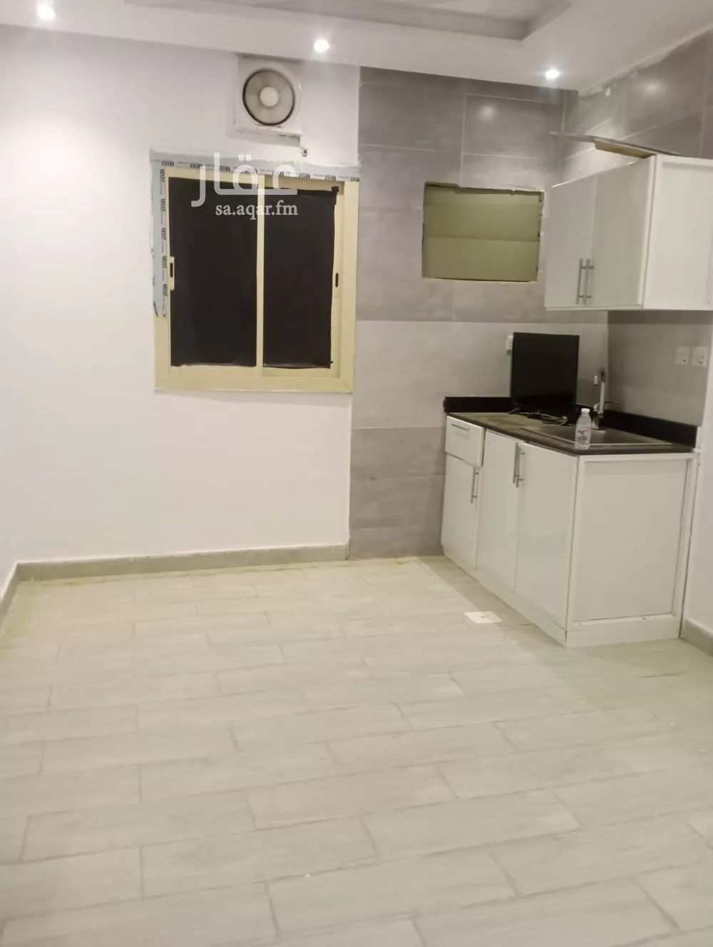 1 bedroom apartment in Muraykh 10