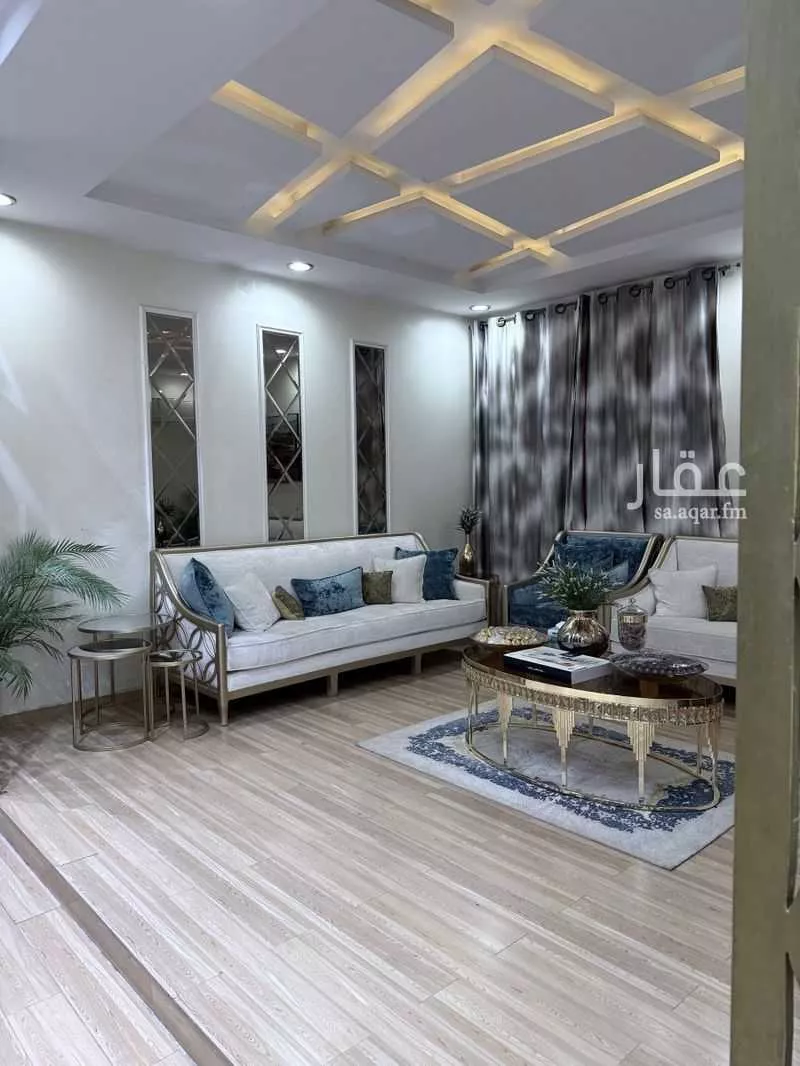 4 bedroom villa in Al Yarmouk 15