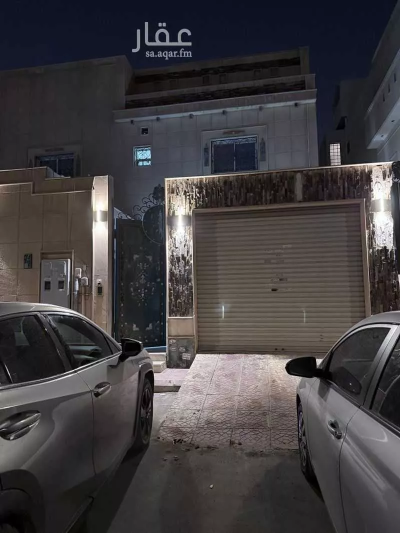 4 bedroom villa in Al Yarmouk 5