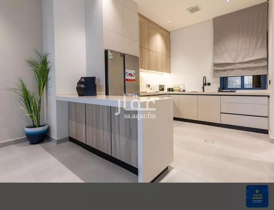 3 bedroom apartment in Al Rawdah 6