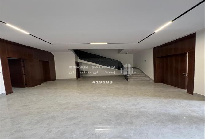 7 bedroom apartment in Al Janadriyah 3