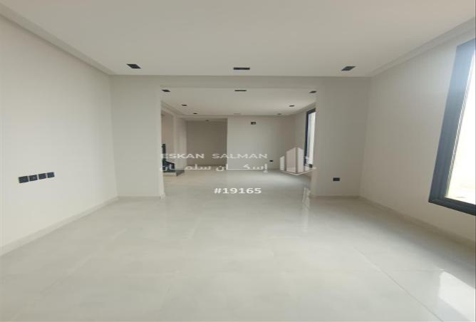5 bedroom apartment in Al Janadriyah 2