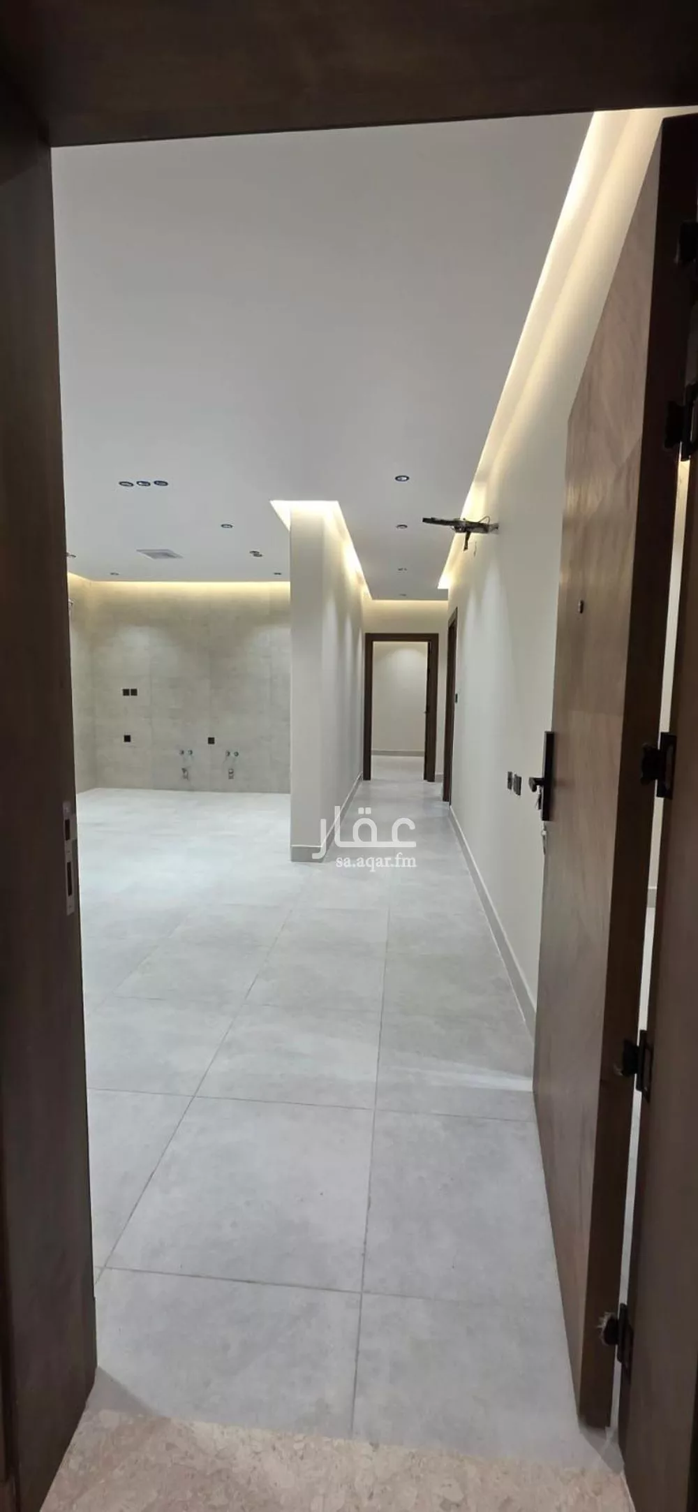 4 bedroom apartment in Al Salamah 19