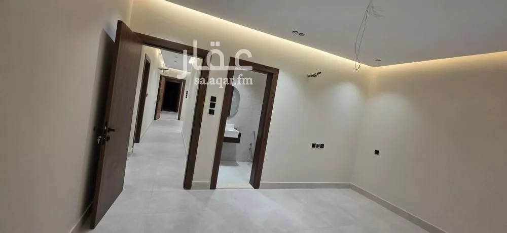 4 bedroom apartment in Al Salamah 5