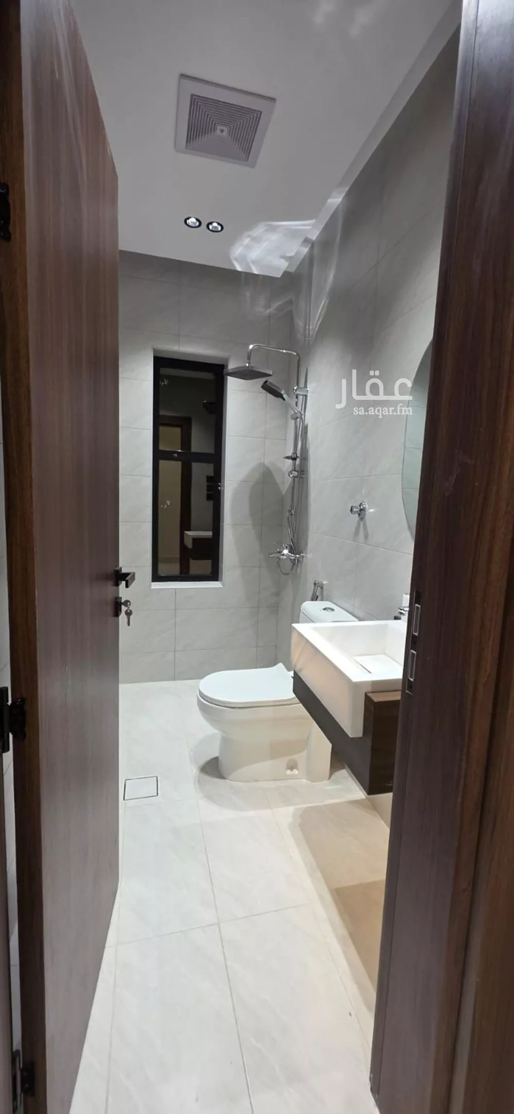 4 bedroom apartment in Al Salamah 9