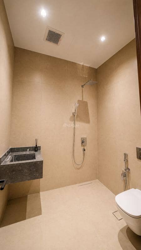 4 bedroom villa in Al Narjis, Riyadh 27