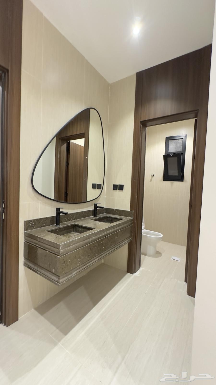 5 bedroom apartment in Dahiat King Fahd, Eastern Province 6