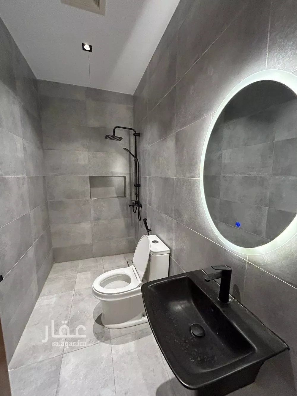 5 bedroom apartment in Al Zahra 11