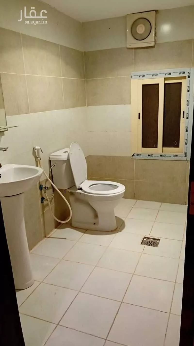 1 bedroom apartment in Muraykh 9