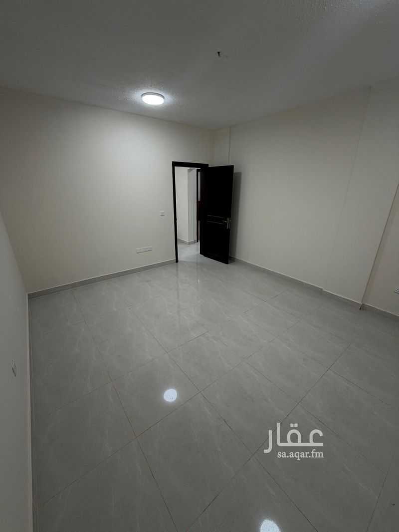 3 bedroom apartment in Madinat Al Umal, Eastern Province 5