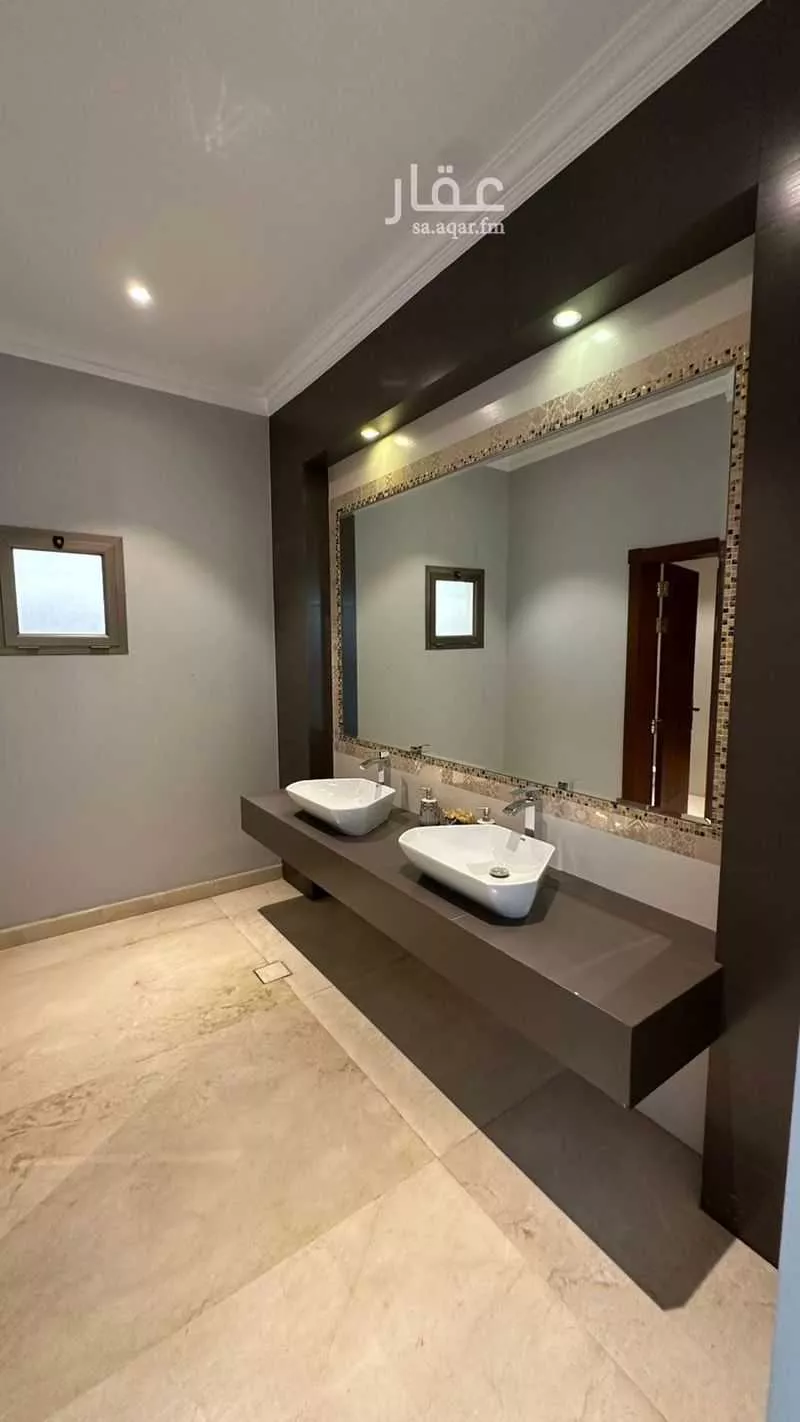فيلا 5 غرف في المرجان 10