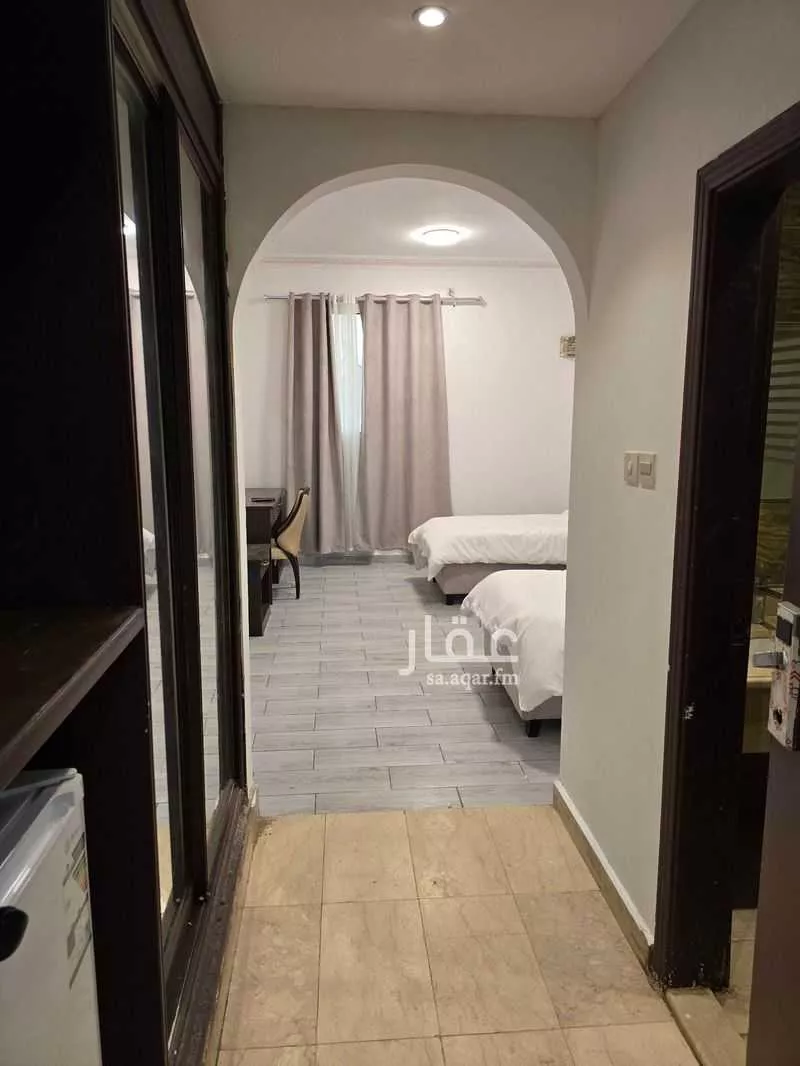 1 bedroom apartment in Al Sharafiyah, Jeddah 4