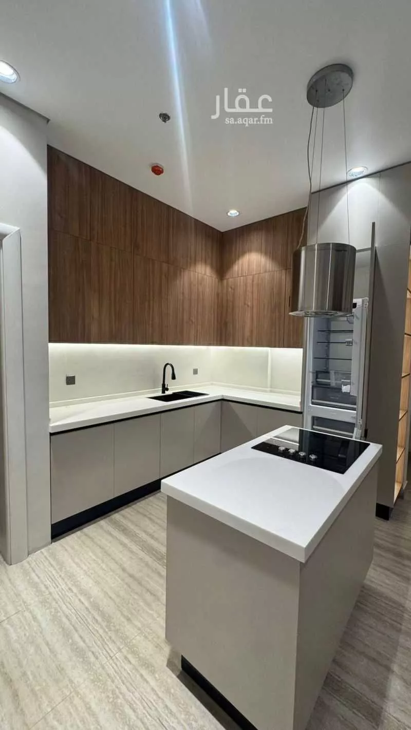 4 bedroom apartment in Al Salamah 25