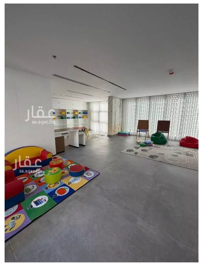 4 bedroom apartment in Al Salamah 4