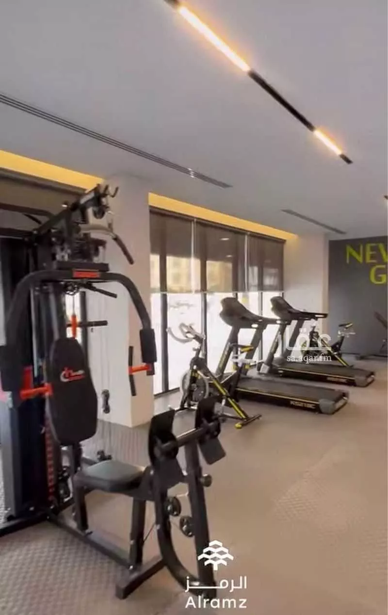 4 bedroom apartment in Al Salamah 9