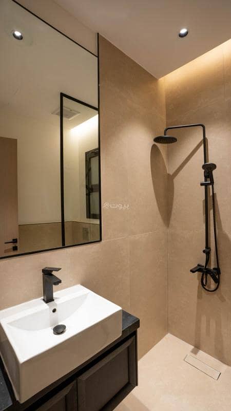 3 bedroom apartment in Al Thuqbah, Eastern Province 19