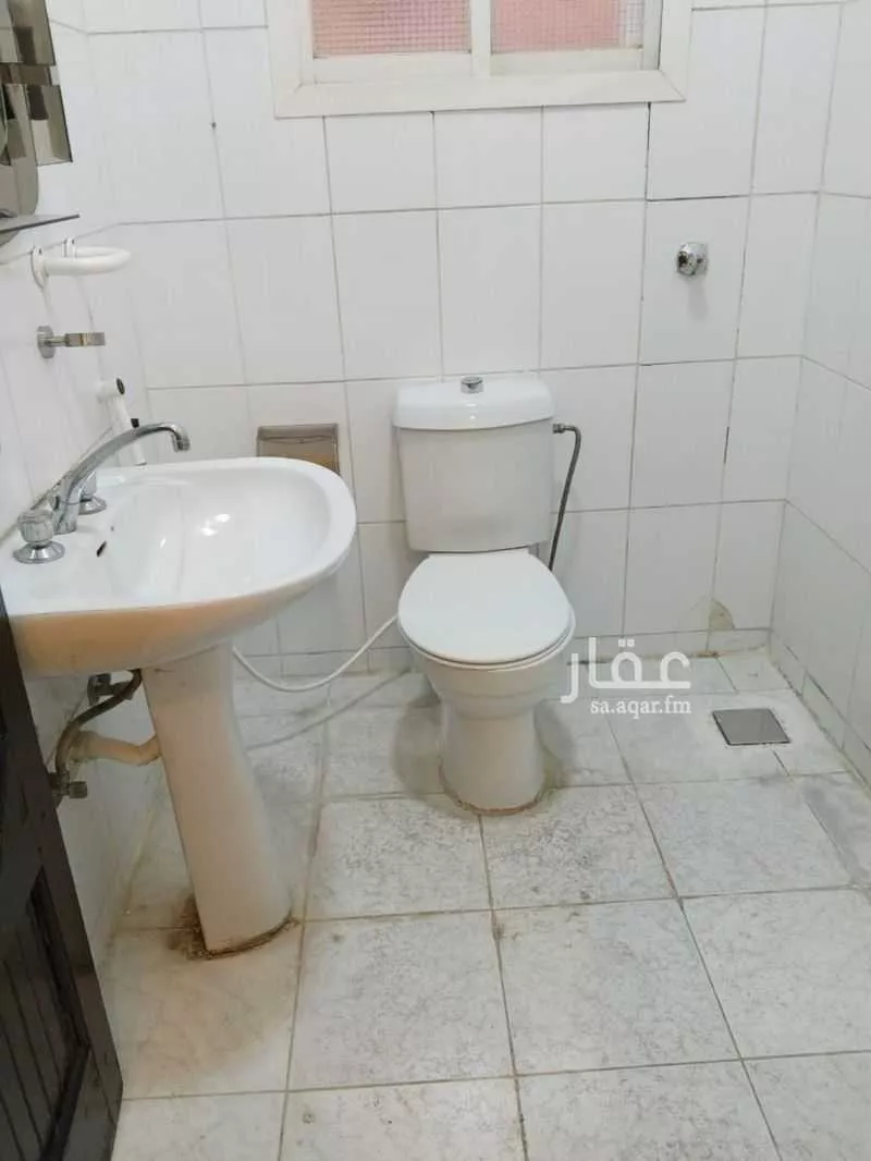 5 bedroom apartment in Al Safa 7