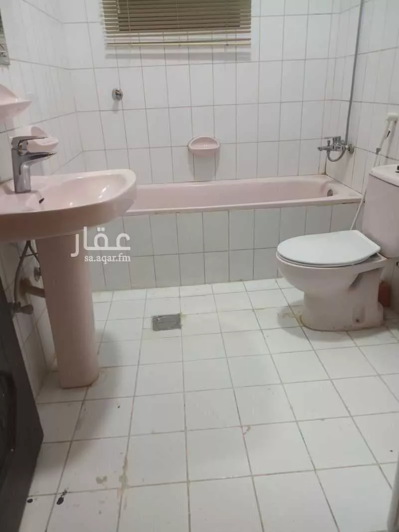 2 bedroom apartment in Al Safa 15