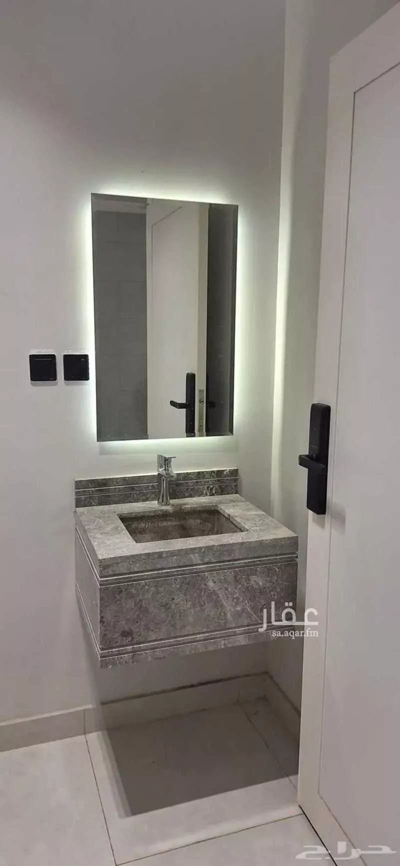 5 bedroom apartment in Um Hableen 10