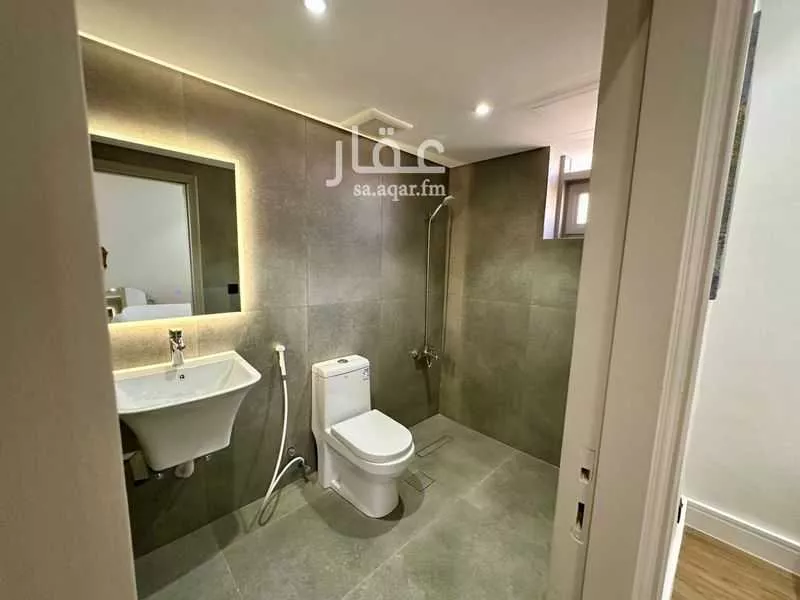 2 bedroom apartment in Al Salamah 9