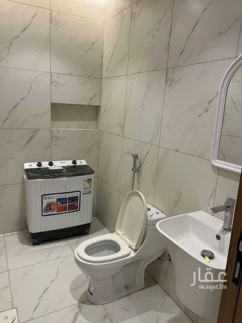 2 bedroom apartment in Al Hamra, Jeddah 8