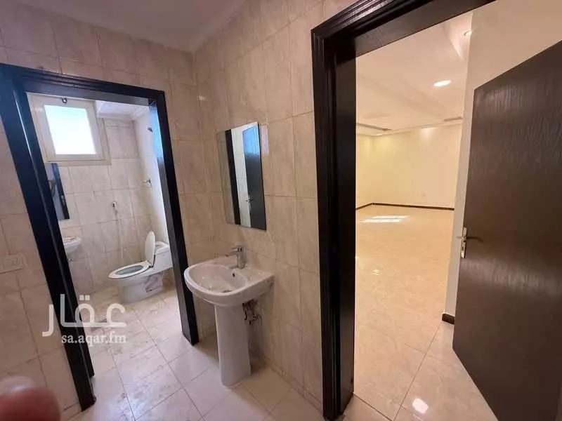 4 bedroom apartment in Dana Al Shamaliah, Eastern Province 7