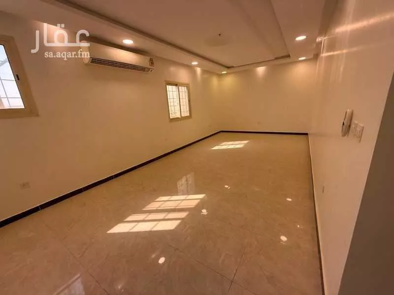 4 bedroom apartment in Dana Al Shamaliah, Eastern Province 5
