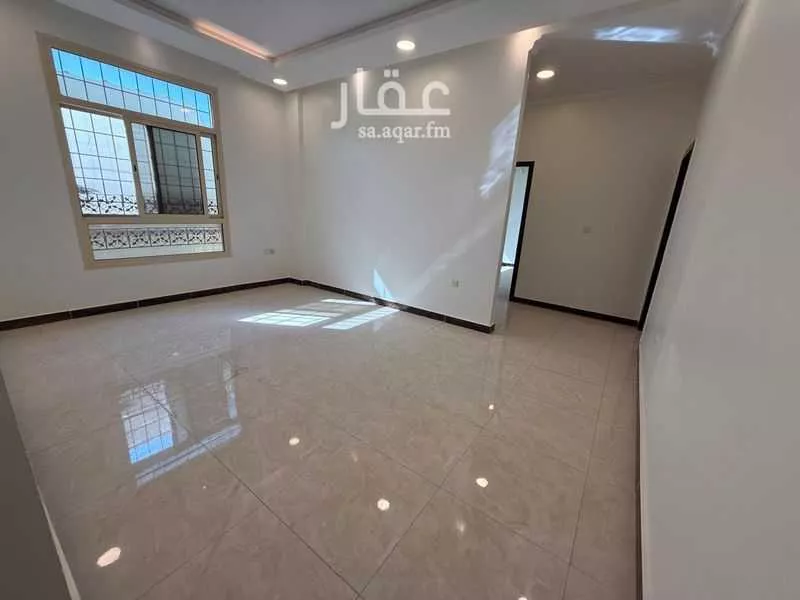4 bedroom apartment in Dana Al Shamaliah, Eastern Province 2