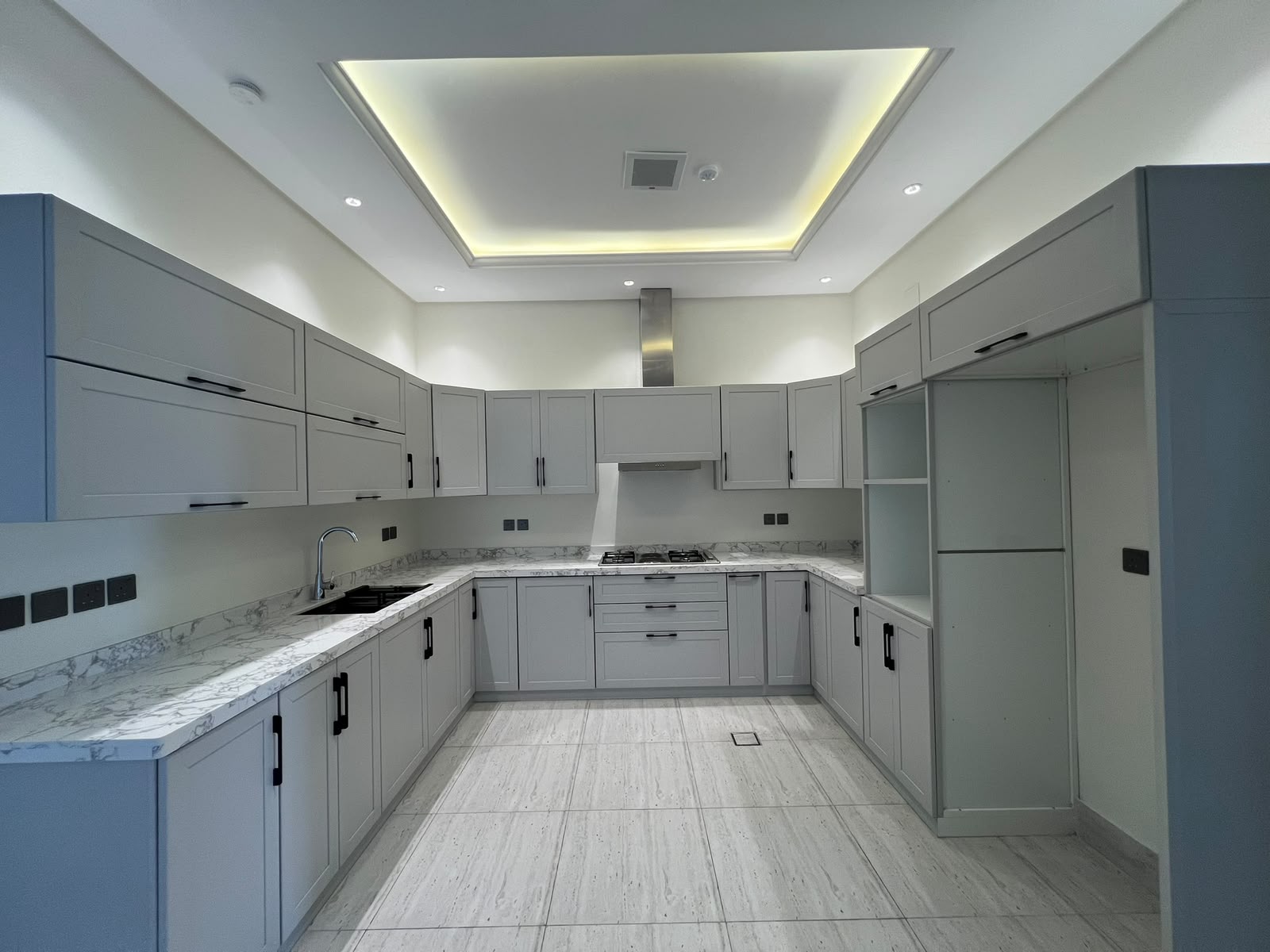 3 bedroom apartment in Al Malqa, Riyadh 8