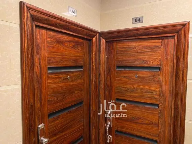 شقة 5 غرف في المنتزة 2