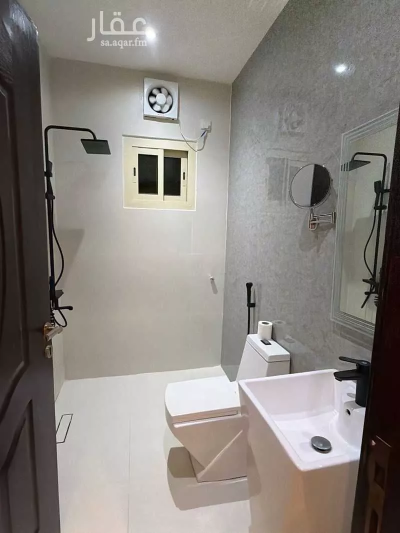 2 bedroom apartment in Al Salamah 4