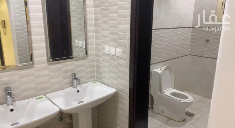 4 bedroom apartment in Al Bashaer 5
