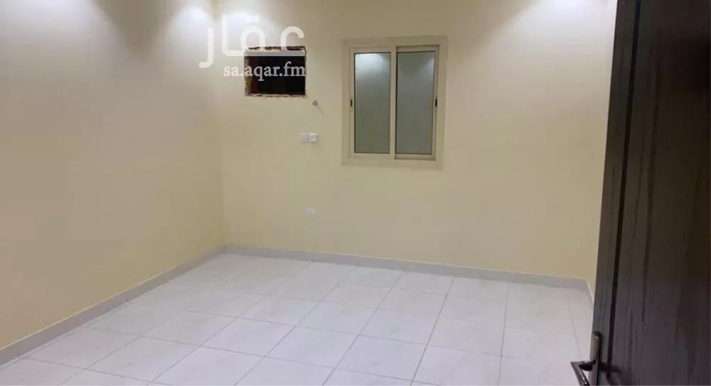 4 bedroom apartment in Al Bashaer 6