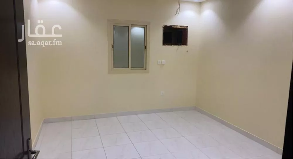 4 bedroom apartment in Al Bashaer 8