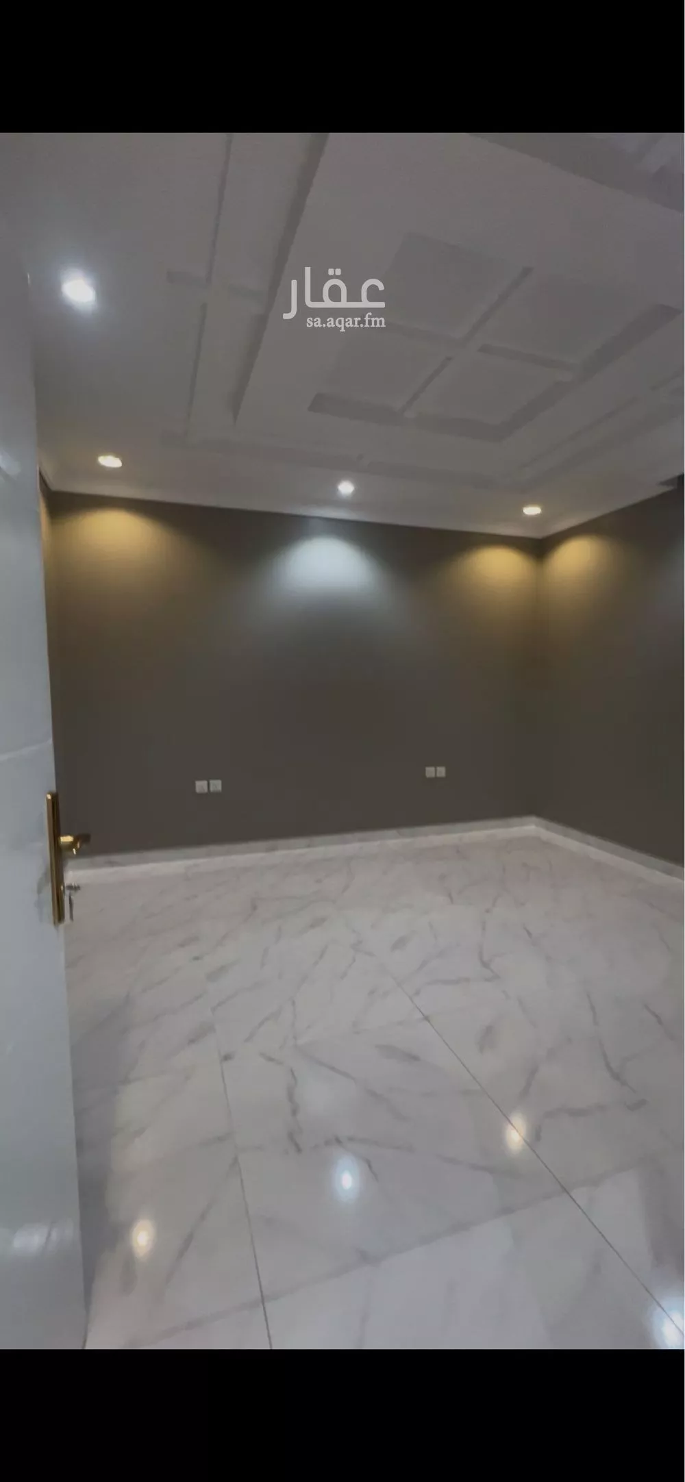 4 bedroom apartment in Um Hableen 5